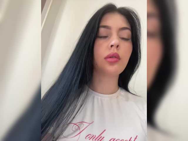 DemonMarrry's BongaCams show and profile