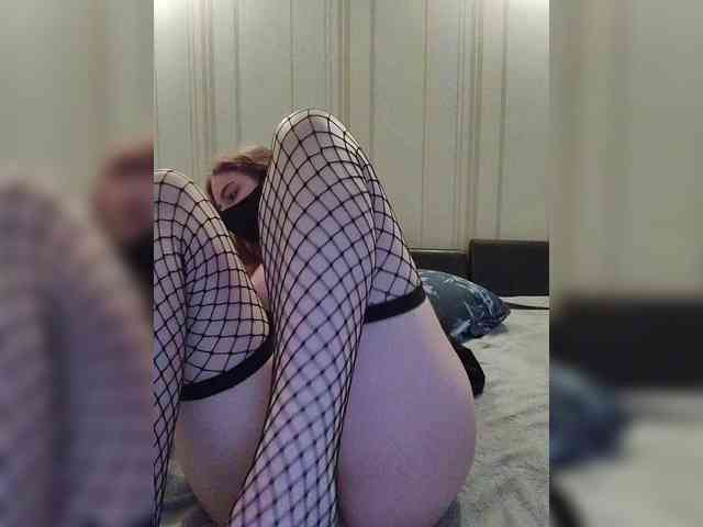 Horny-Rina webcam