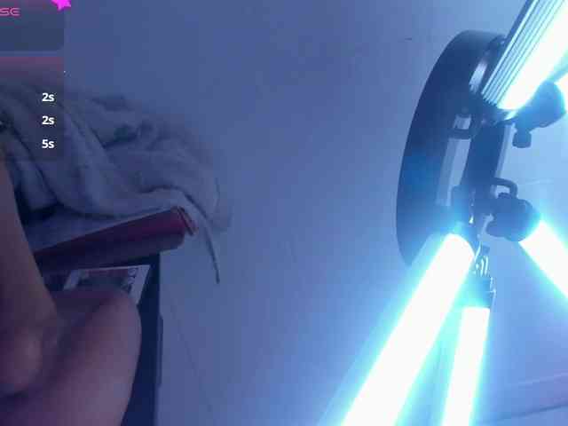 viiolettlopez webcam