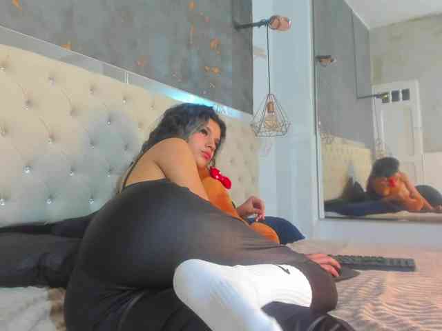 viiolettlopez webcam