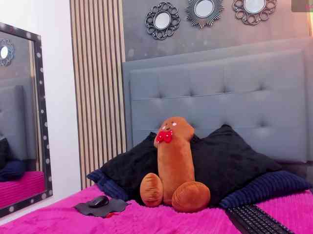 viiolettlopez webcam