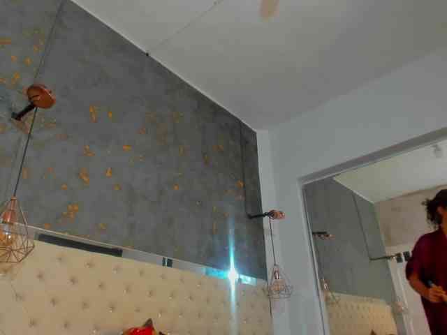 viiolettlopez webcam