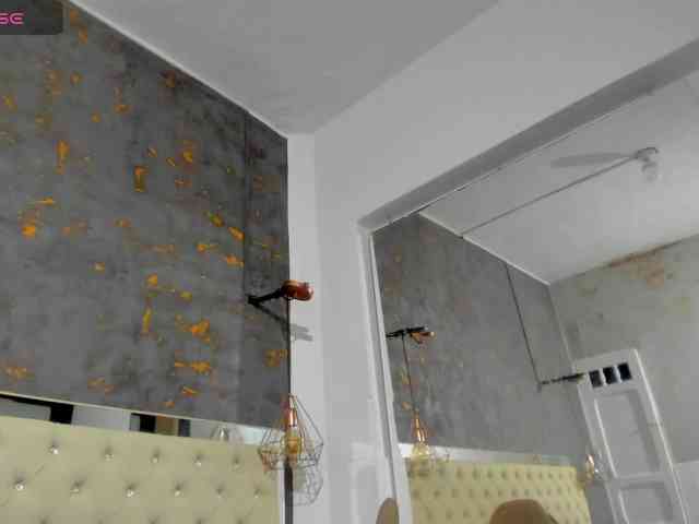 viiolettlopez webcam