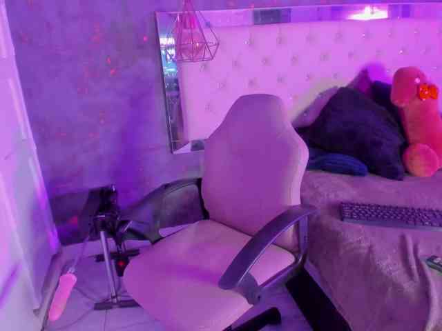 viiolettlopez webcam