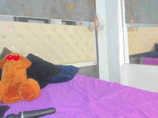 viiolettlopez webcam