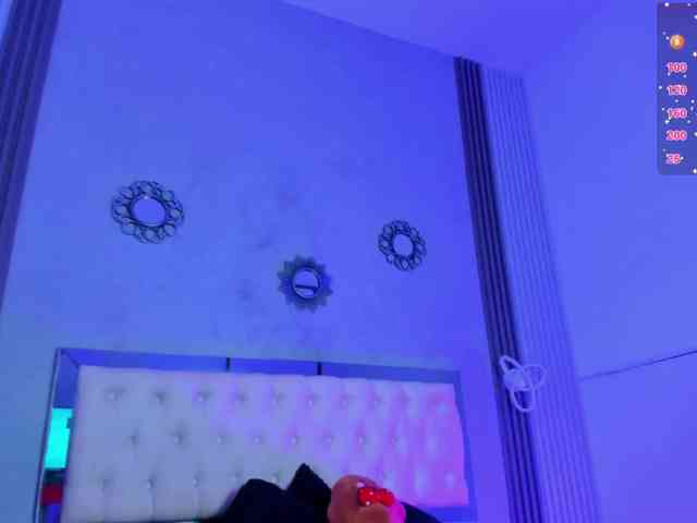 viiolettlopez webcam