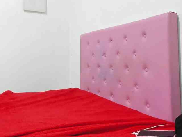 mia-carter02 webcam