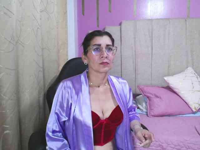 SexyLaddy-- webcam