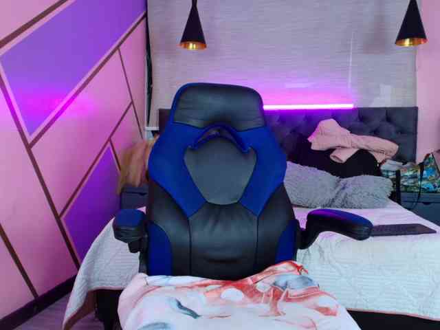 SexyLaddy-- webcam
