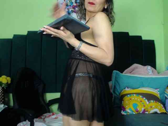 SexyLaddy-- webcam