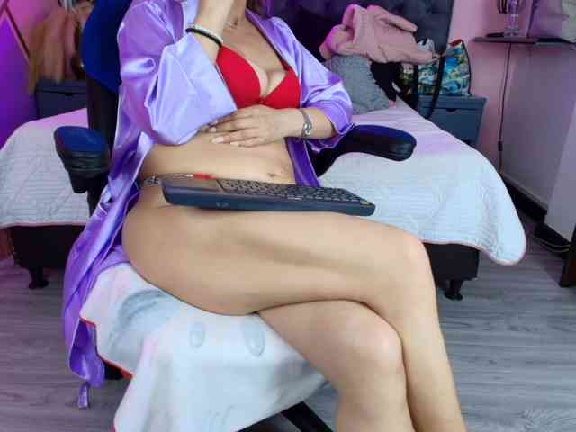 SexyLaddy-- webcam