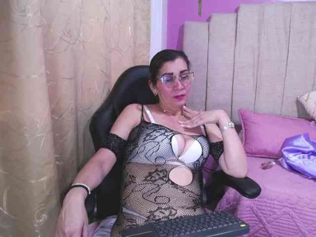 SexyLaddy-- webcam
