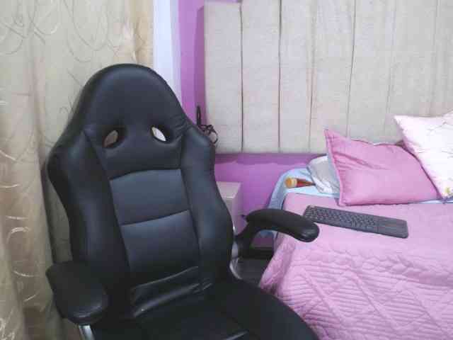 SexyLaddy-- webcam