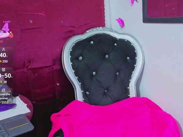 Elegantrouse webcam
