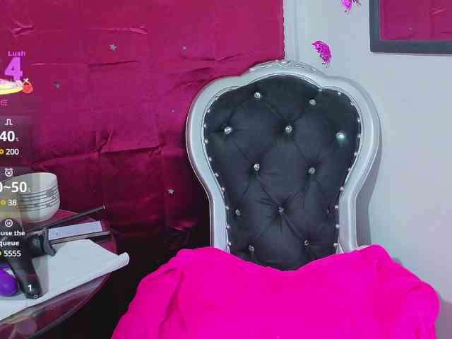 Elegantrouse webcam