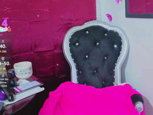 Elegantrouse webcam