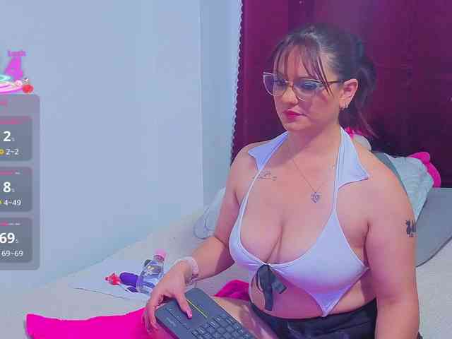 Elegantrouse webcam