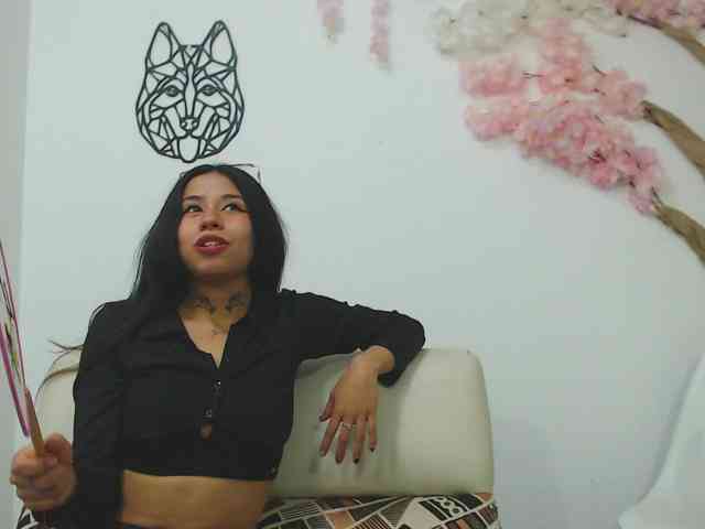 Модель: Kylie-fox