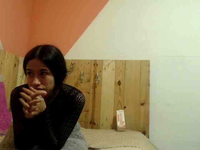 Kylie-Fox webcam