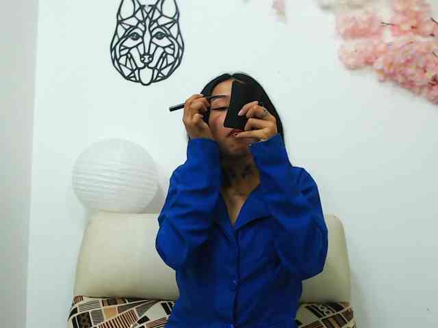 Модель: Kylie-fox