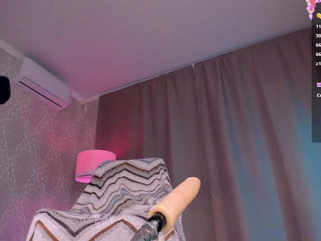 go to chat with Juicy-Vikki