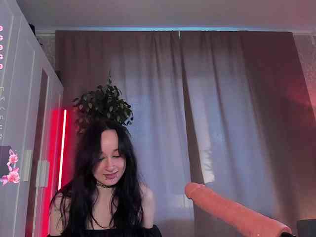 Juicy-Vikki webcam