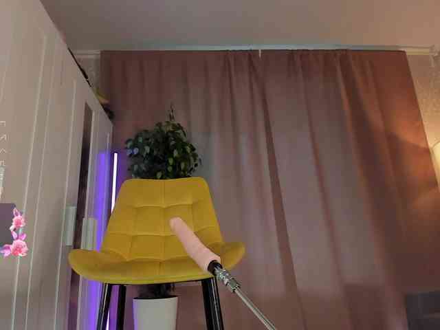 Juicy-Vikki webcam