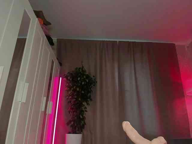 streaming web cam Juicy-Vikki