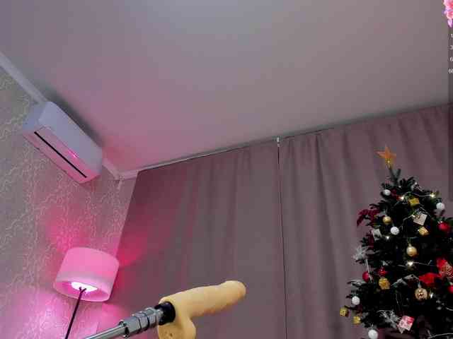 Juicy-Vikki Juicy-Vikki