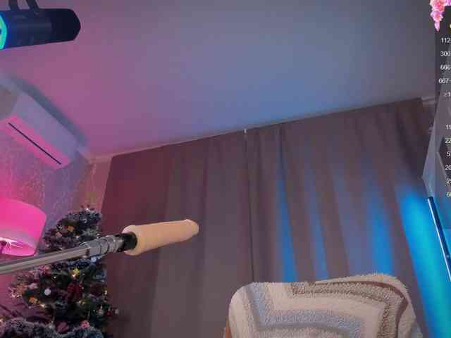 Juicy-Vikki Juicy-Vikki