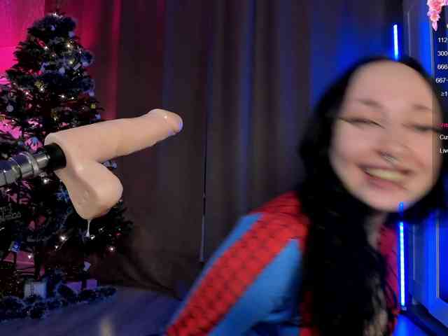 Juicy-Vikki Juicy-Vikki