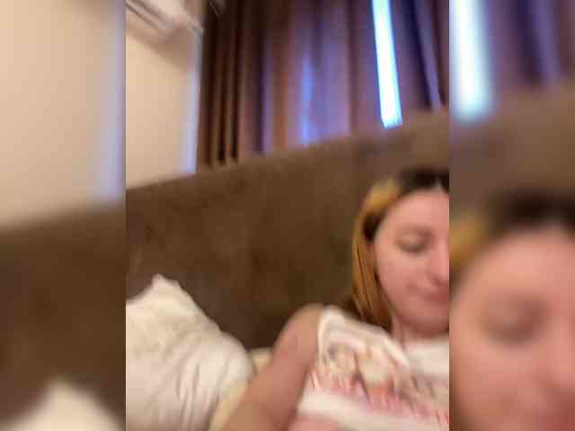 SanekAndMary Live Webcam on BongaCams