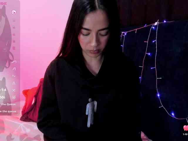 HoneyMiqueila webcam