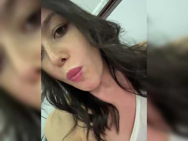 Love69me's BongaCams show and profile