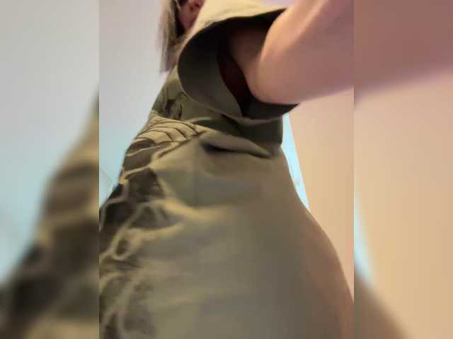 Love69me's BongaCams show and profile