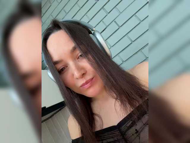 Love69me's BongaCams show and profile