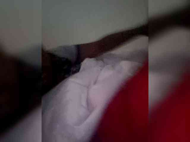 Petite-finness webcam