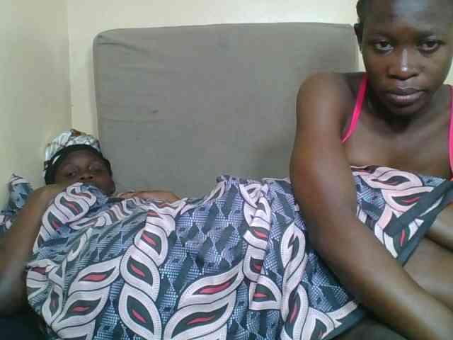 Petite-finness webcam