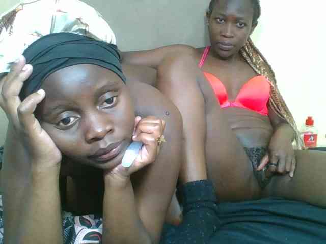 Petite-finness webcam