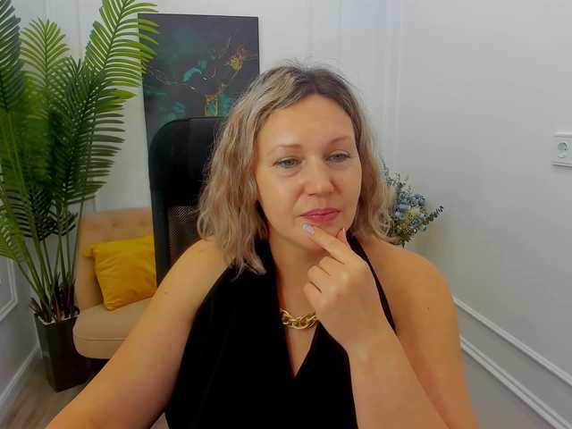 NinaStarle webcam bongacams model stream image