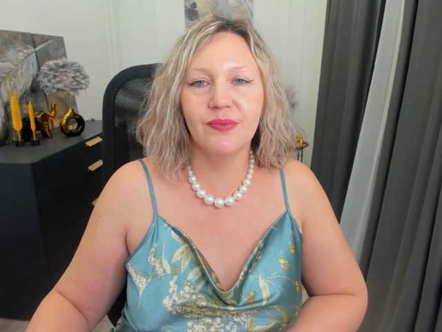 NinaStarle's BongaCams show and profile