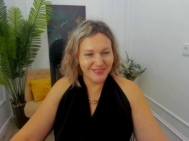 NinaStarle webcam bongacams model stream image