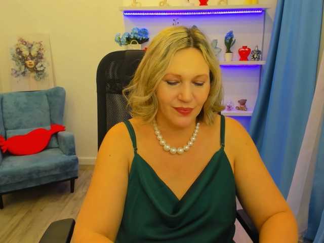 NinaStarle's BongaCams show and profile