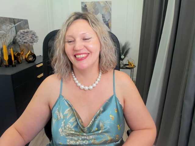 NinaStarle's BongaCams show and profile