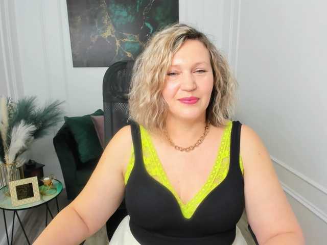 NinaStarle's BongaCams show and profile