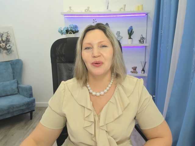 NinaStarle's BongaCams show and profile