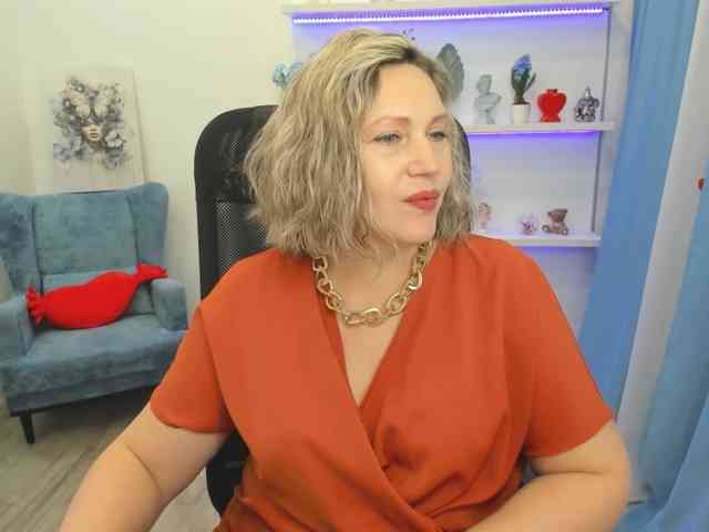 NinaStarle NinaStarle