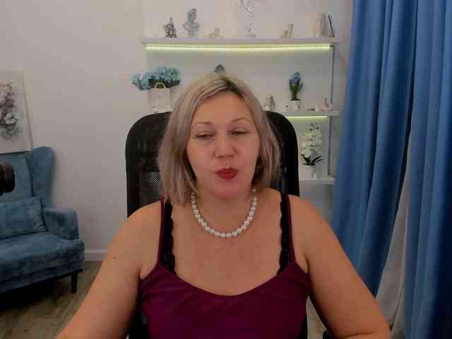 NinaStarle NinaStarle