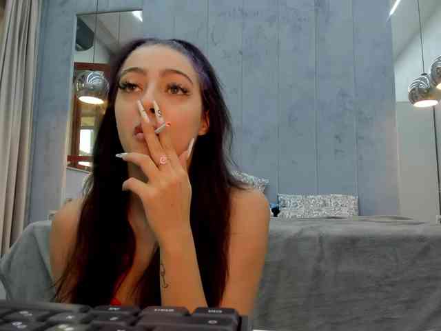 Eva-Skyy webcam