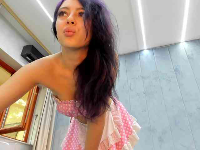 Eva-Skyy webcam